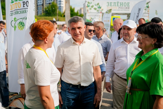 28caeeec8d934fdd85864359e8c13ff0