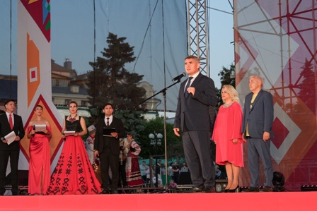 c67ba10679984e3d92f2f66ab47a8917