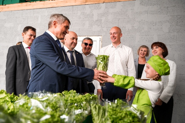 b07b748b81fc40bf98bc343e542f30aa