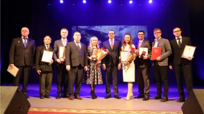 Глава Чувашии Михаил Игнатьев поздравил журналистов и работников печати с профессиональным праздником